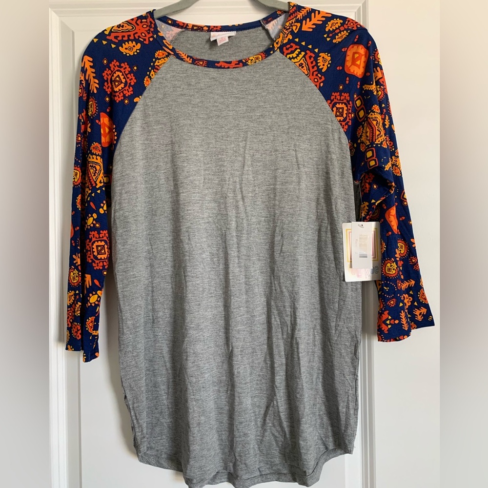 LuLaRoe Size S NEW Randy Baseball Raglan, Scoop Neck, Mid Length‎ Sleeves
